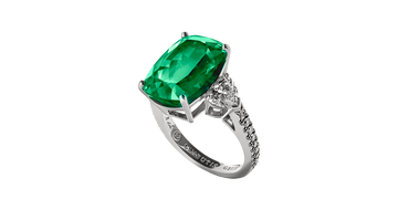 Cushion emerald ring